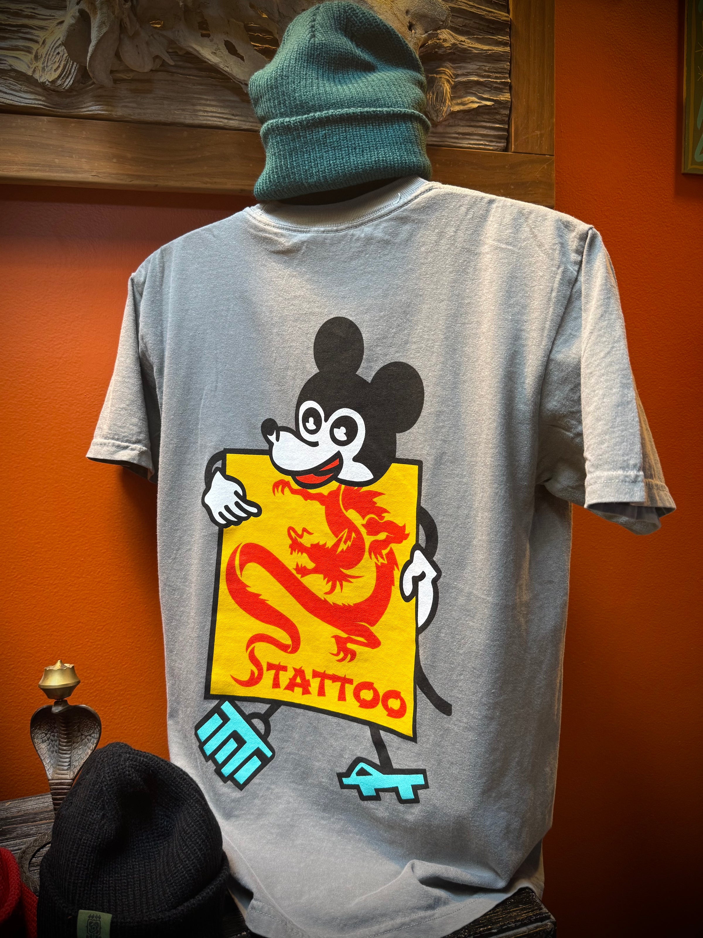 Home | THE DEAD PRESIDENTS LOUNGE